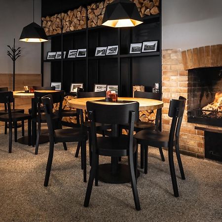 Hotel Schwarz Nové Hamry Extérieur photo