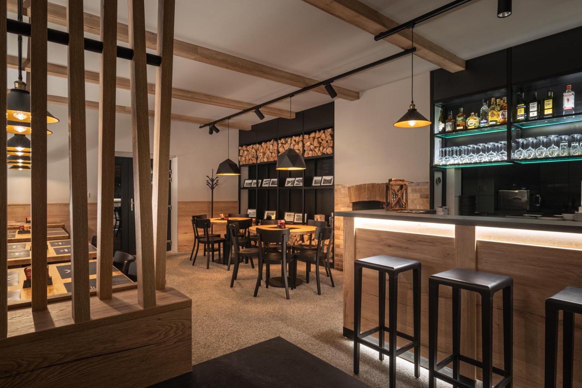 Hotel Schwarz Nové Hamry Extérieur photo