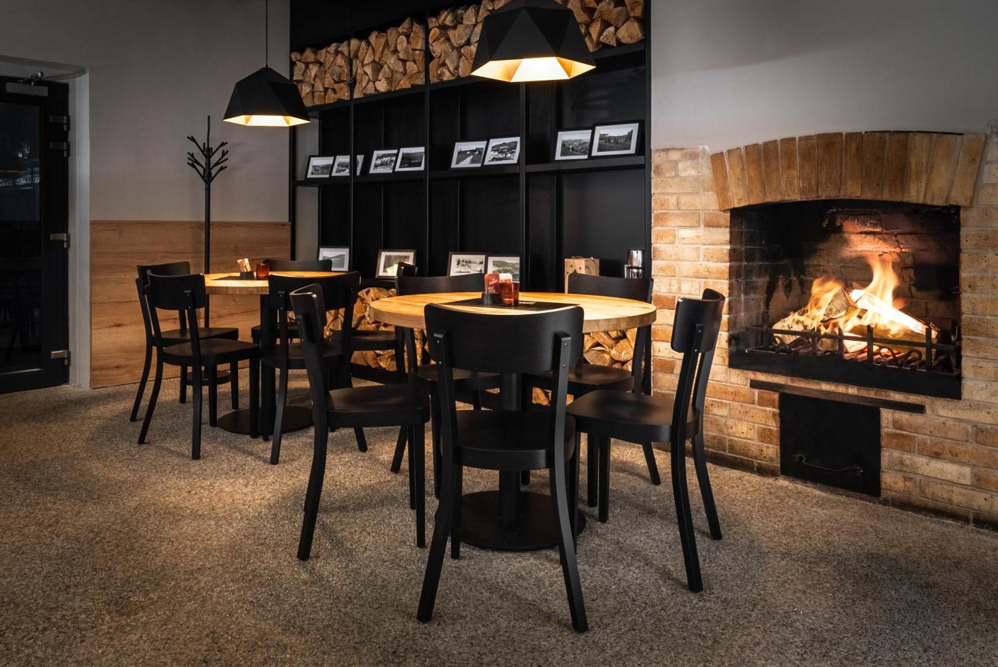 Hotel Schwarz Nové Hamry Extérieur photo