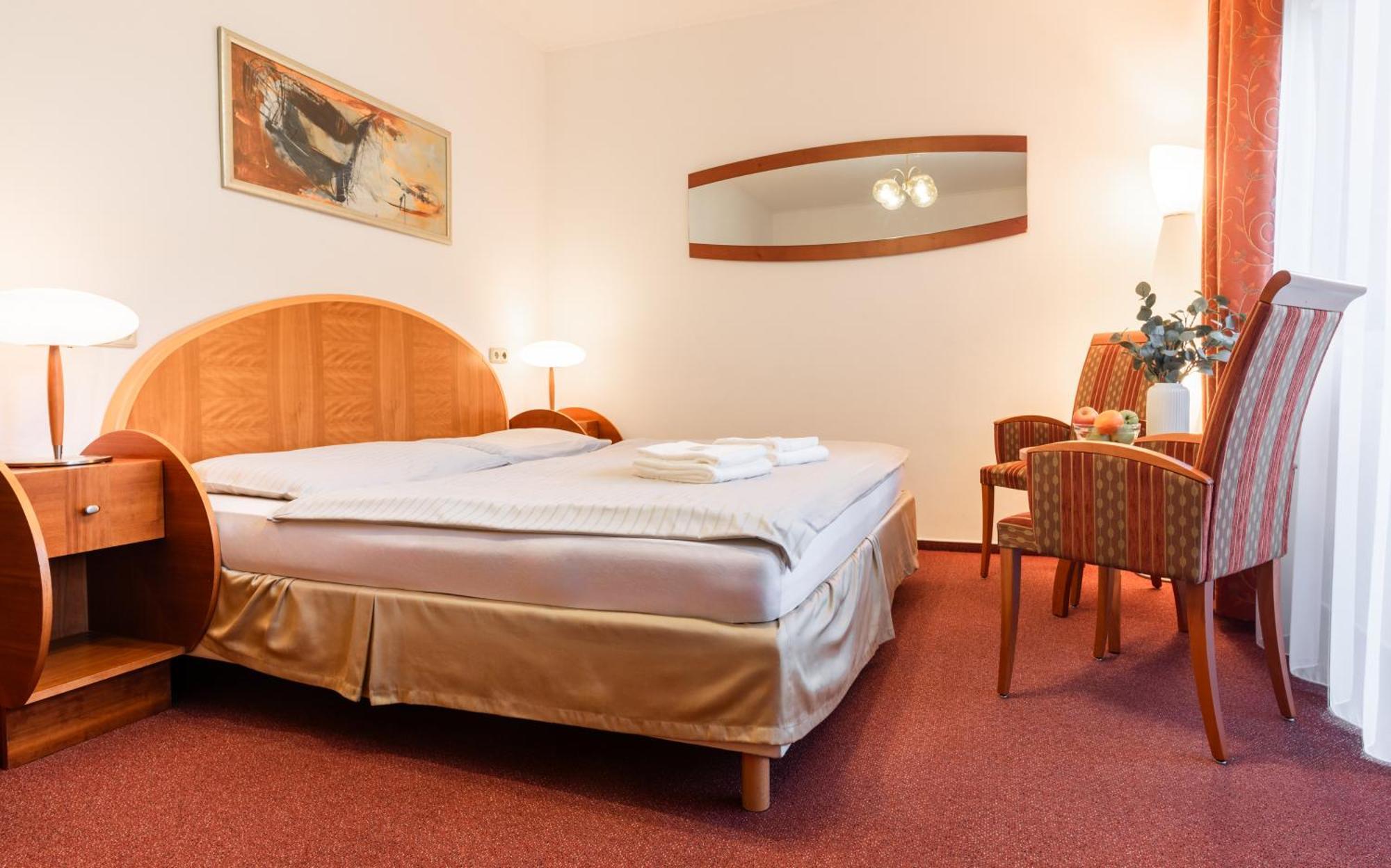 Hotel Schwarz Nové Hamry Extérieur photo