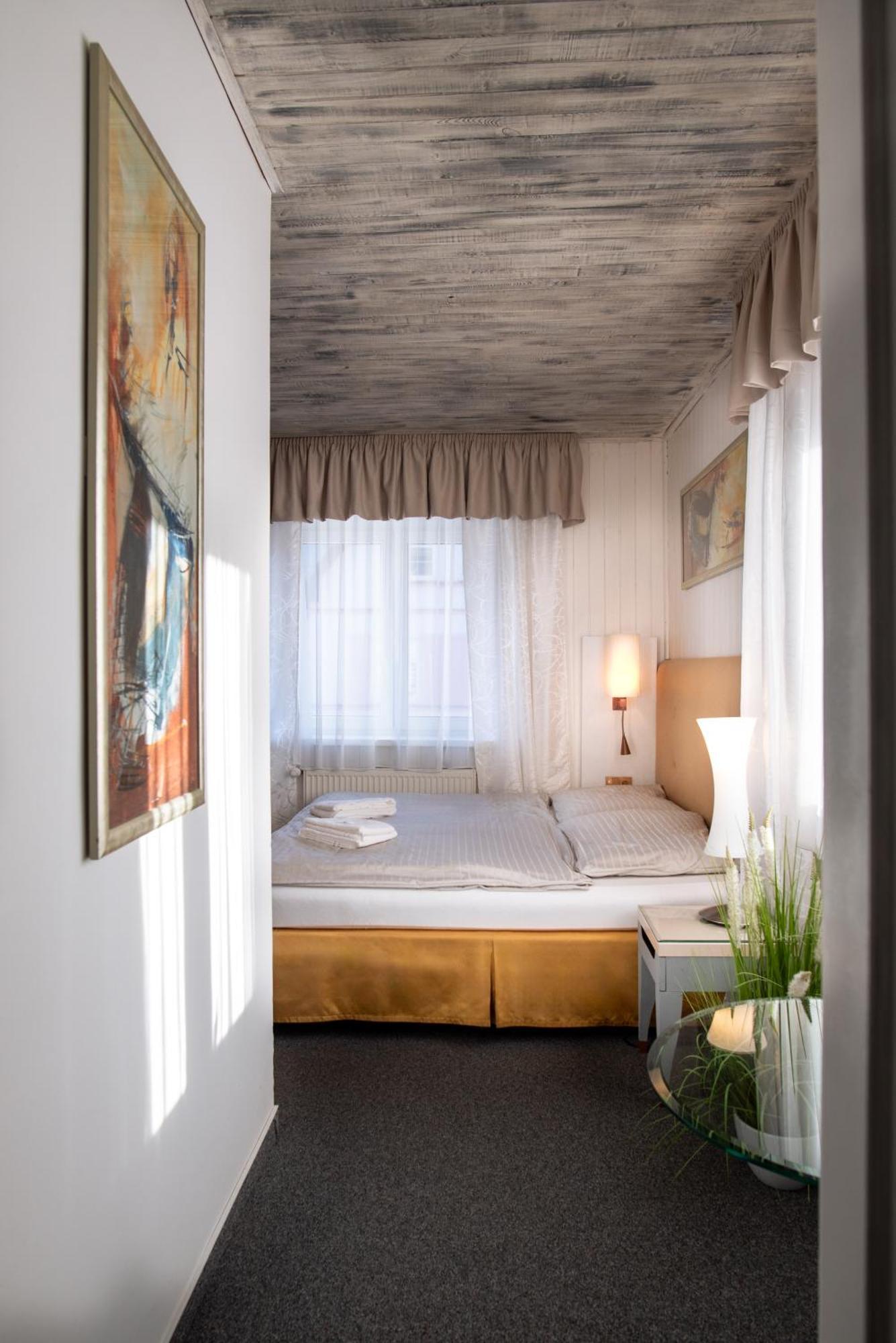 Hotel Schwarz Nové Hamry Extérieur photo
